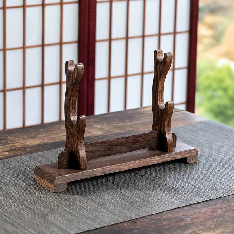 Home Decor Exhibition - Rak Pajangan Pedang Kayu Wenge, Rak