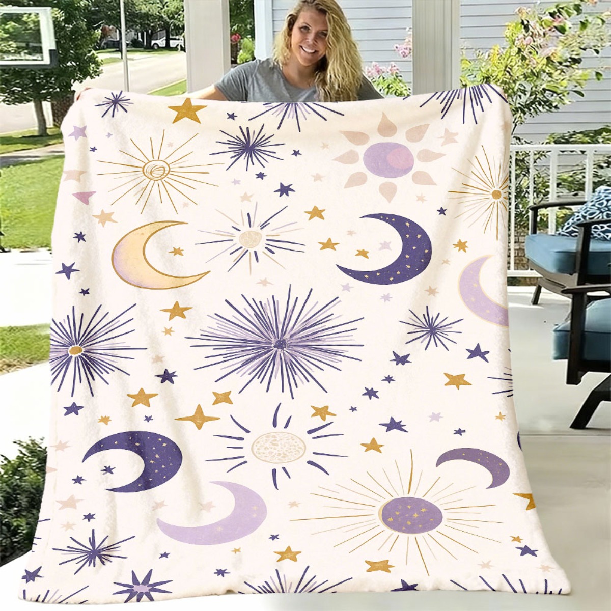Neutral Throw Blanket - Selimut Lempar Motif Kembang Api Bulan
