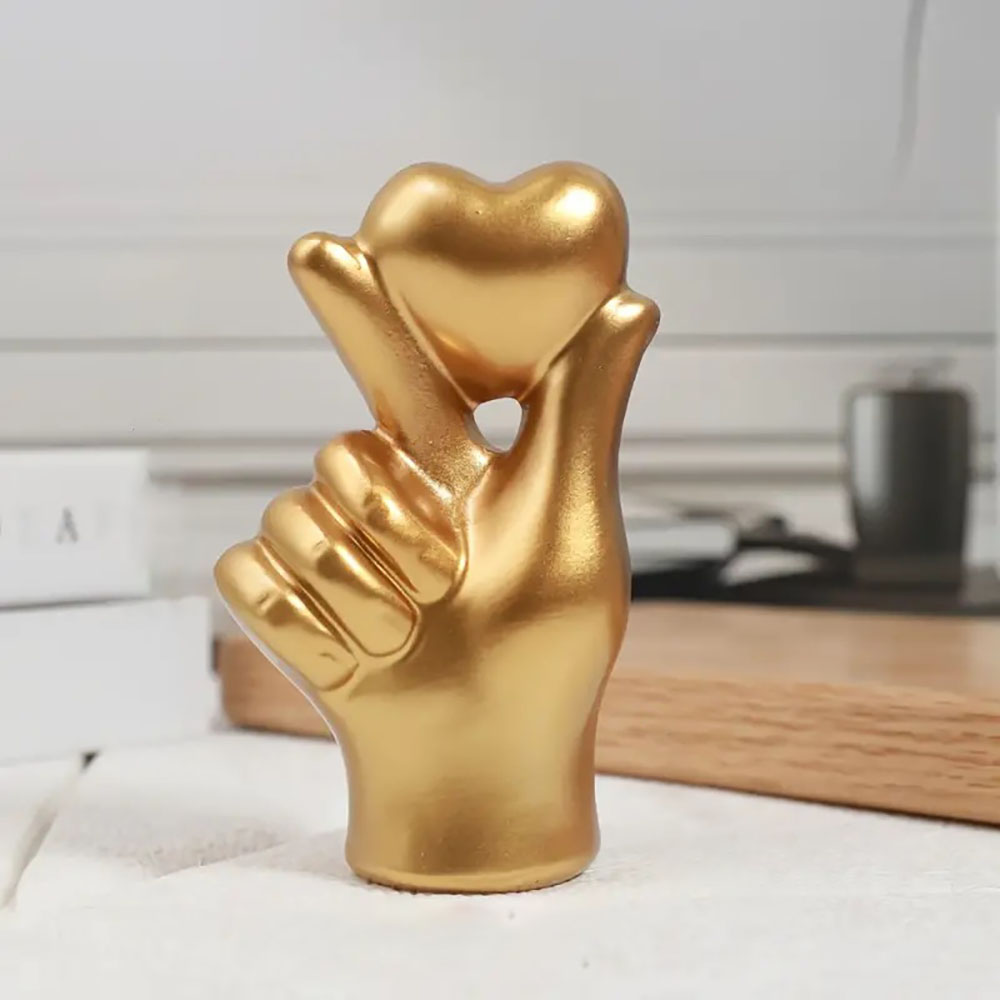 Patung gerakan tangan hati, or - Home Decor Y2K ulasan dan harga