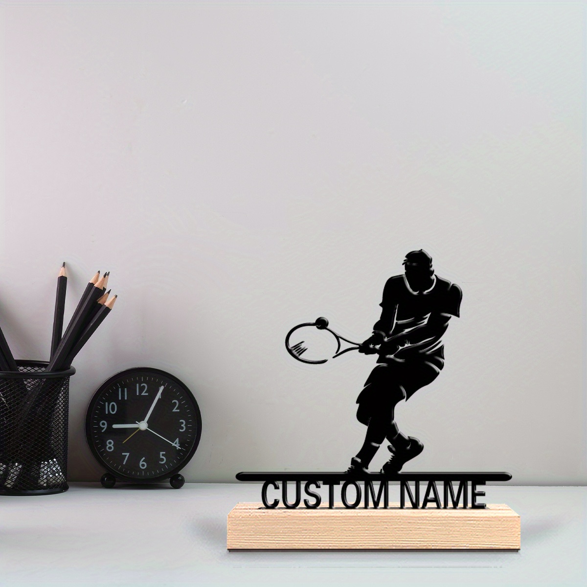 Patung Logam Pemain Tenis yang - Home Decor Quirky ulasan dan harga